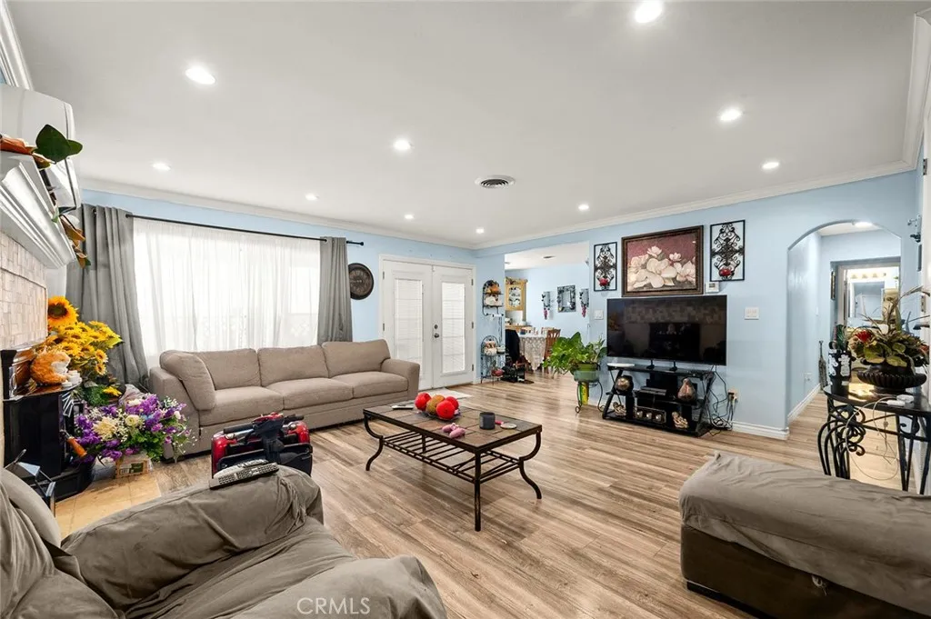 9459 Valley Vista, Apple Valley, California 92308 home-pic-7